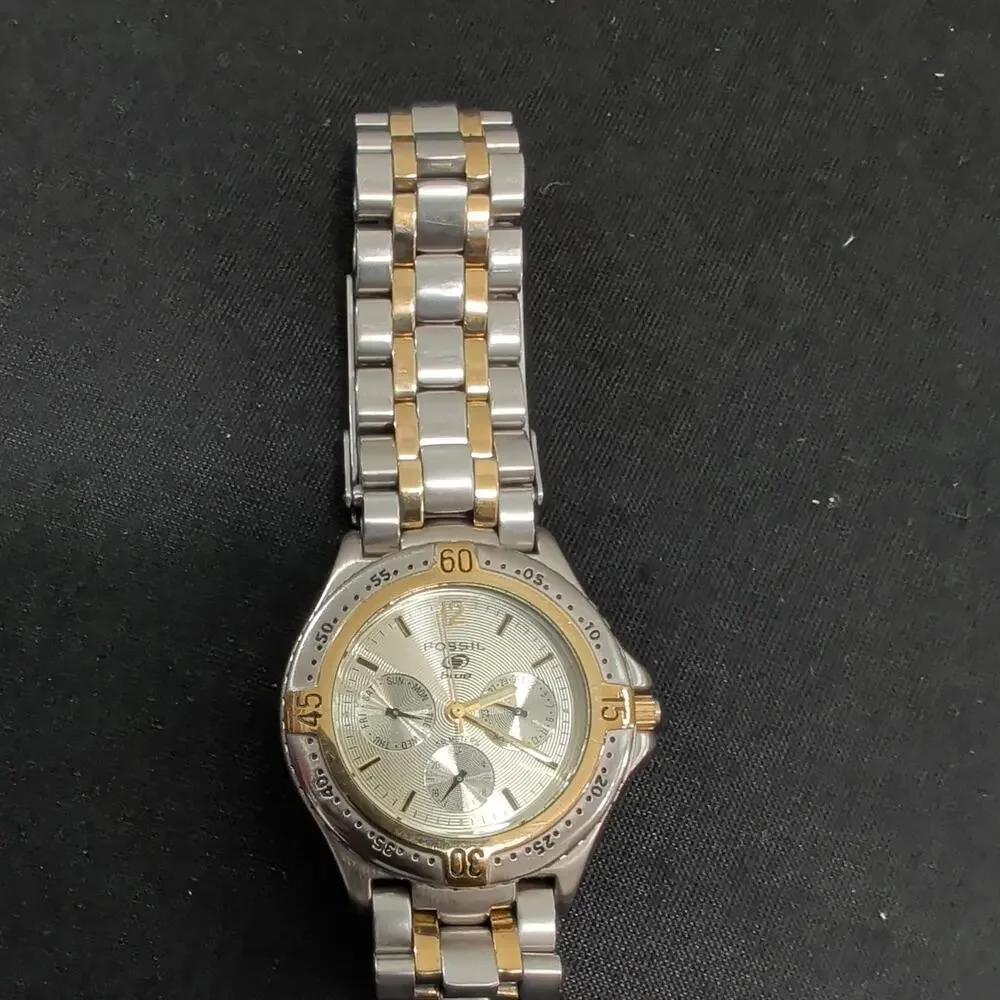Men's Vintage Fossil Blue BQ 9037 37mm 7.75